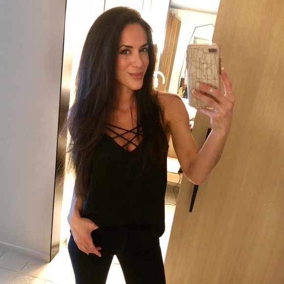 Meet your Posher, Margo - Picture 3 of 8